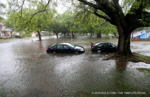 help victims of Louisiana flooding